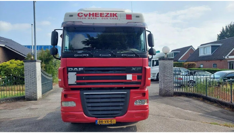 DAF XF 105 410 4x2 - Tractor unit: picture 5 DAF XF 105 410 4x2 - Tractor unit: picture 5