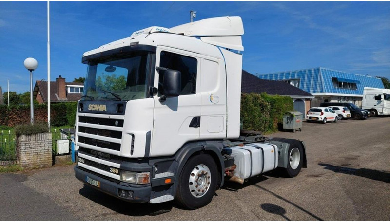 Scania R124-360 124 360 - Tractor unit: picture 1 Scania R124-360 124 360 - Tractor unit: picture 1
