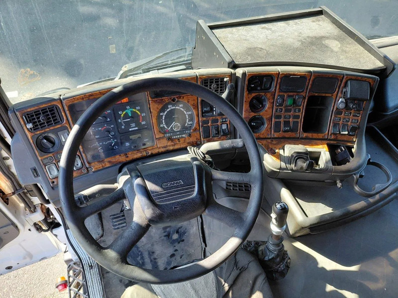 Tractor unit Scania R164-480 V8 4x2: picture 9