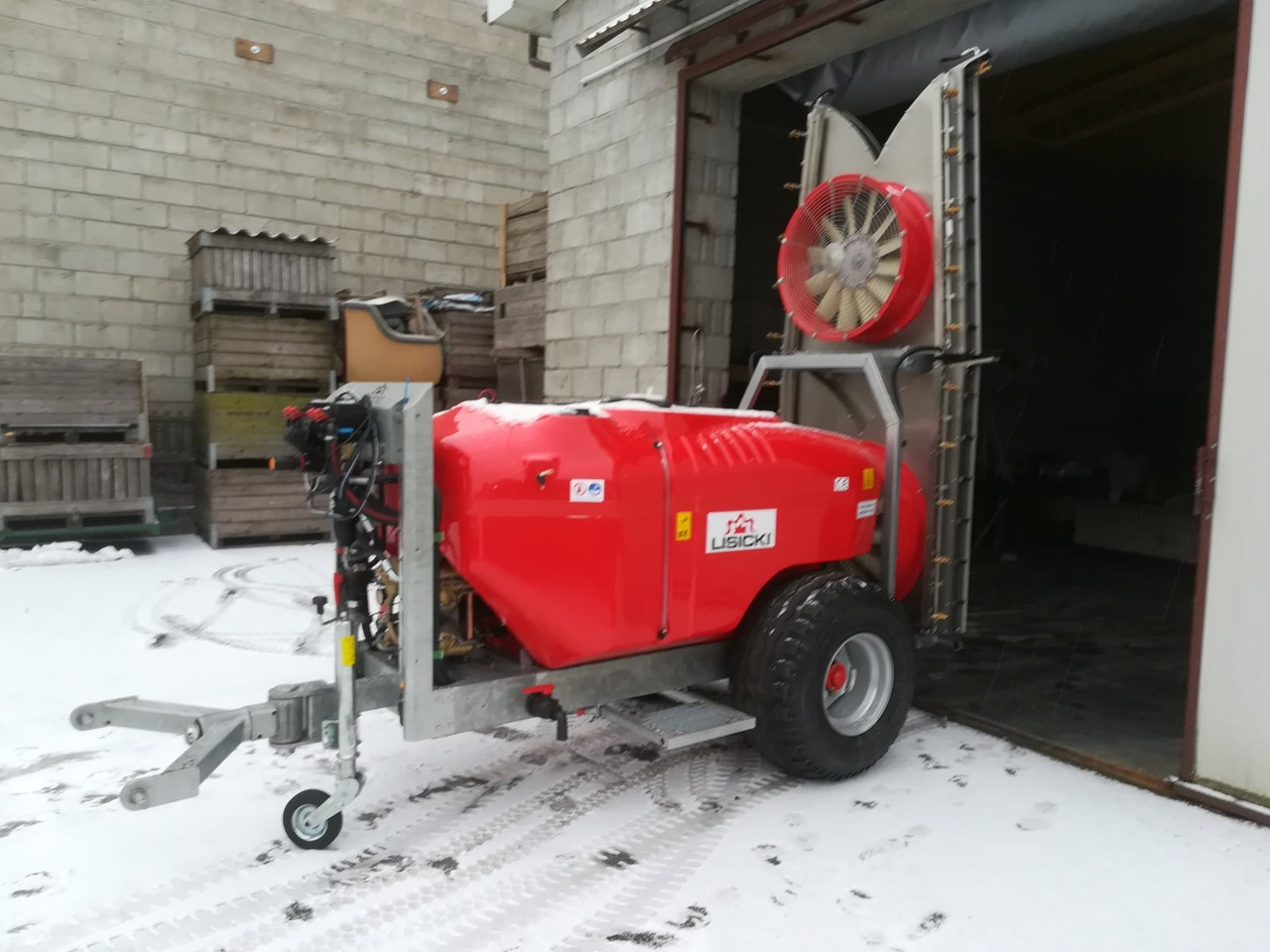 Lisicki Opryskiwacz sadowniczy / Orchard sprayer - Trailed sprayer: picture 4 Lisicki Opryskiwacz sadowniczy / Orchard sprayer - Trailed sprayer: picture 4