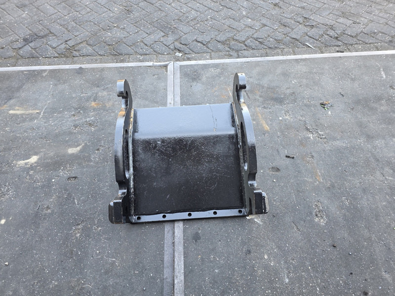 Kopplaat cw 30 cw 40 verachtert kopplaat cw30 cw 40 aanslaplaat - Quick coupler for Construction machinery: picture 3 Kopplaat cw 30 cw 40 verachtert kopplaat cw30 cw 40 aanslaplaat - Quick coupler for Construction machinery: picture 3