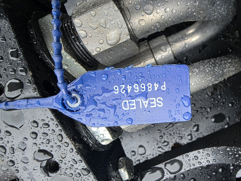 Kopplaat steelwrist oq80 oilquick 80 - Quick coupler for Construction machinery: picture 5 Kopplaat steelwrist oq80 oilquick 80 - Quick coupler for Construction machinery: picture 5