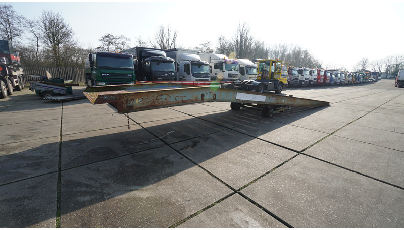FORKLIFT PLATFORM 10 TON RAMP - Attachment: picture 2 FORKLIFT PLATFORM 10 TON RAMP - Attachment: picture 2