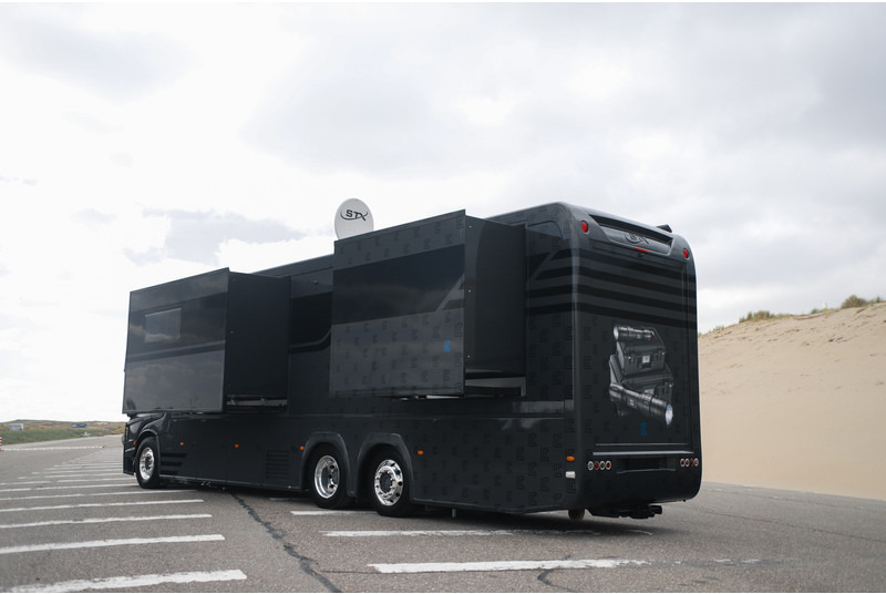 Mercedes-Benz ACTROS 2651 6X2 STX CAMPER POP-OUT MOTORHOME - Camper: picture 4 Mercedes-Benz ACTROS 2651 6X2 STX CAMPER POP-OUT MOTORHOME - Camper: picture 4