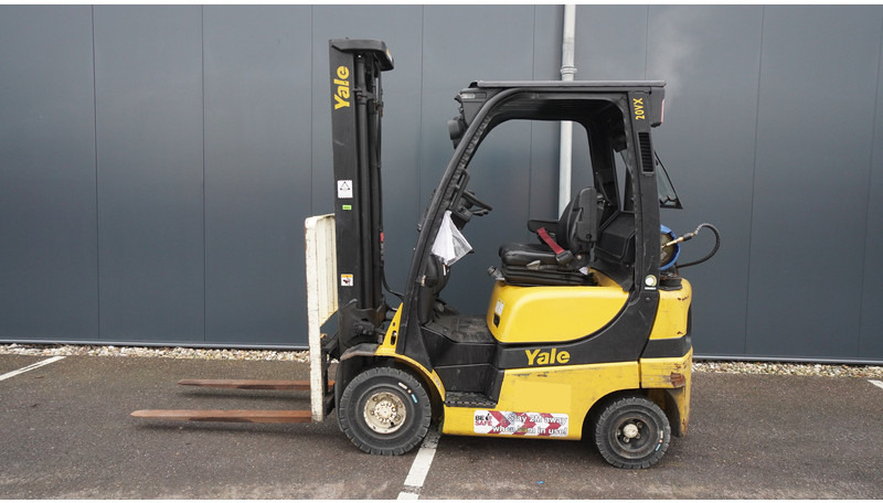 Yale GLP20SVX V2425 LPG FORKLIFT DUPLEX - Construction machinery: picture 2 Yale GLP20SVX V2425 LPG FORKLIFT DUPLEX - Construction machinery: picture 2