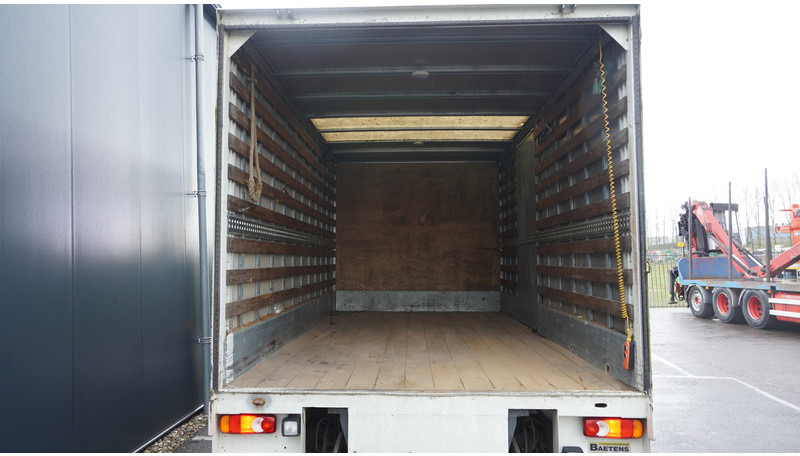 DAF LF 45.180 EURO 3 CLOSED BOX 290.000KM MANUAL GEARBOX - Box truck: picture 5 DAF LF 45.180 EURO 3 CLOSED BOX 290.000KM MANUAL GEARBOX - Box truck: picture 5