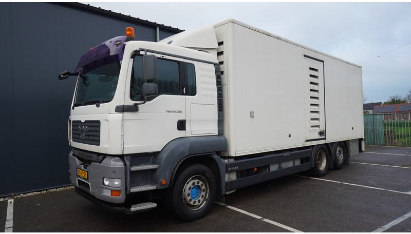 MAN TGA 26.310 6X2 WOMA HIGH PRESSURE PUMP - Box truck: picture 3 MAN TGA 26.310 6X2 WOMA HIGH PRESSURE PUMP - Box truck: picture 3