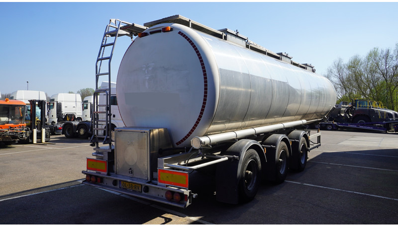 Magyar 3 AXLE FOOD TANK TRAILER 41.410LTR - Tank semi-trailer: picture 5 Magyar 3 AXLE FOOD TANK TRAILER 41.410LTR - Tank semi-trailer: picture 5
