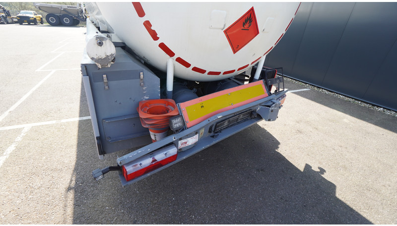 Schrader 3 AXLE ADR CHEMIE TANK TRAILER 40.000LTR - Tank semi-trailer: picture 4 Schrader 3 AXLE ADR CHEMIE TANK TRAILER 40.000LTR - Tank semi-trailer: picture 4