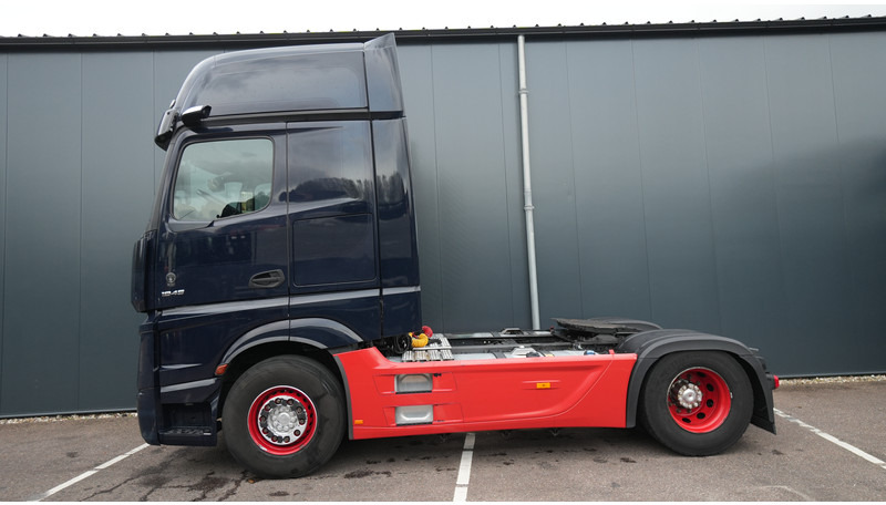 Mercedes-Benz ACTROS 1945 GIGASPACE 747.600KM - Tractor unit: picture 1 Mercedes-Benz ACTROS 1945 GIGASPACE 747.600KM - Tractor unit: picture 1