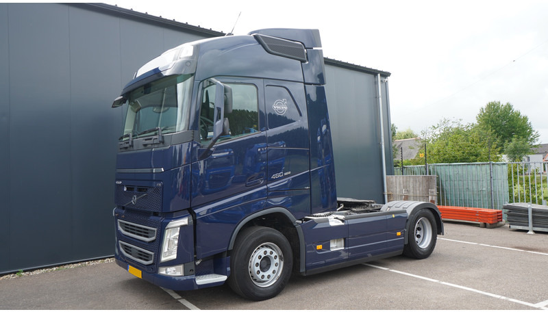Volvo FH 460 EURO 6 GLOBETROTTER 770.000KM - Tractor unit: picture 3 Volvo FH 460 EURO 6 GLOBETROTTER 770.000KM - Tractor unit: picture 3