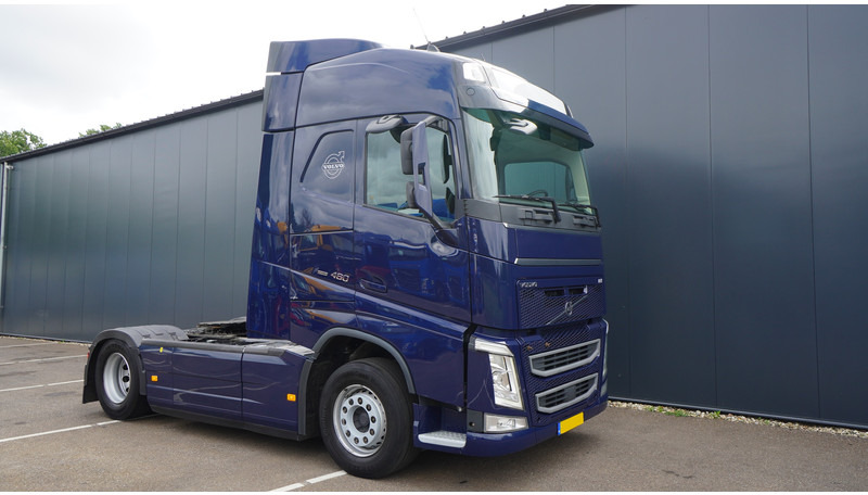 Volvo FH 460 GLOBETROTTER EURO 6 629.000KM - Tractor unit: picture 3 Volvo FH 460 GLOBETROTTER EURO 6 629.000KM - Tractor unit: picture 3