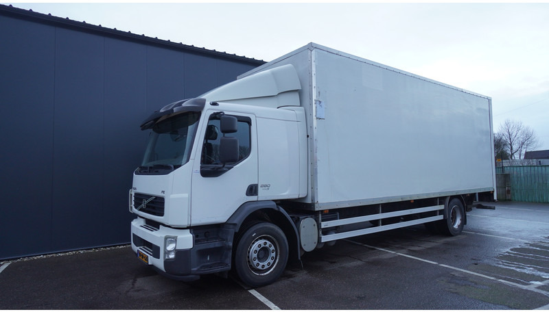 Volvo FE 280 CLOSED BOX 354.000KM MANUAL GEARBOX - Box truck: picture 3 Volvo FE 280 CLOSED BOX 354.000KM MANUAL GEARBOX - Box truck: picture 3