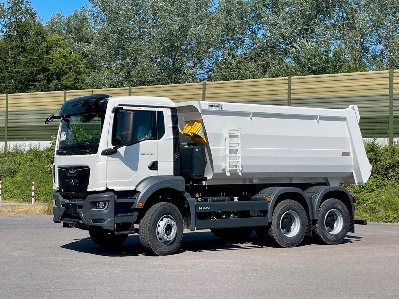 MAN TGS 33.440 6x4/Euro6e EuromixMTP Mulden-Kipper - Tipper: picture 2 MAN TGS 33.440 6x4/Euro6e EuromixMTP Mulden-Kipper - Tipper: picture 2