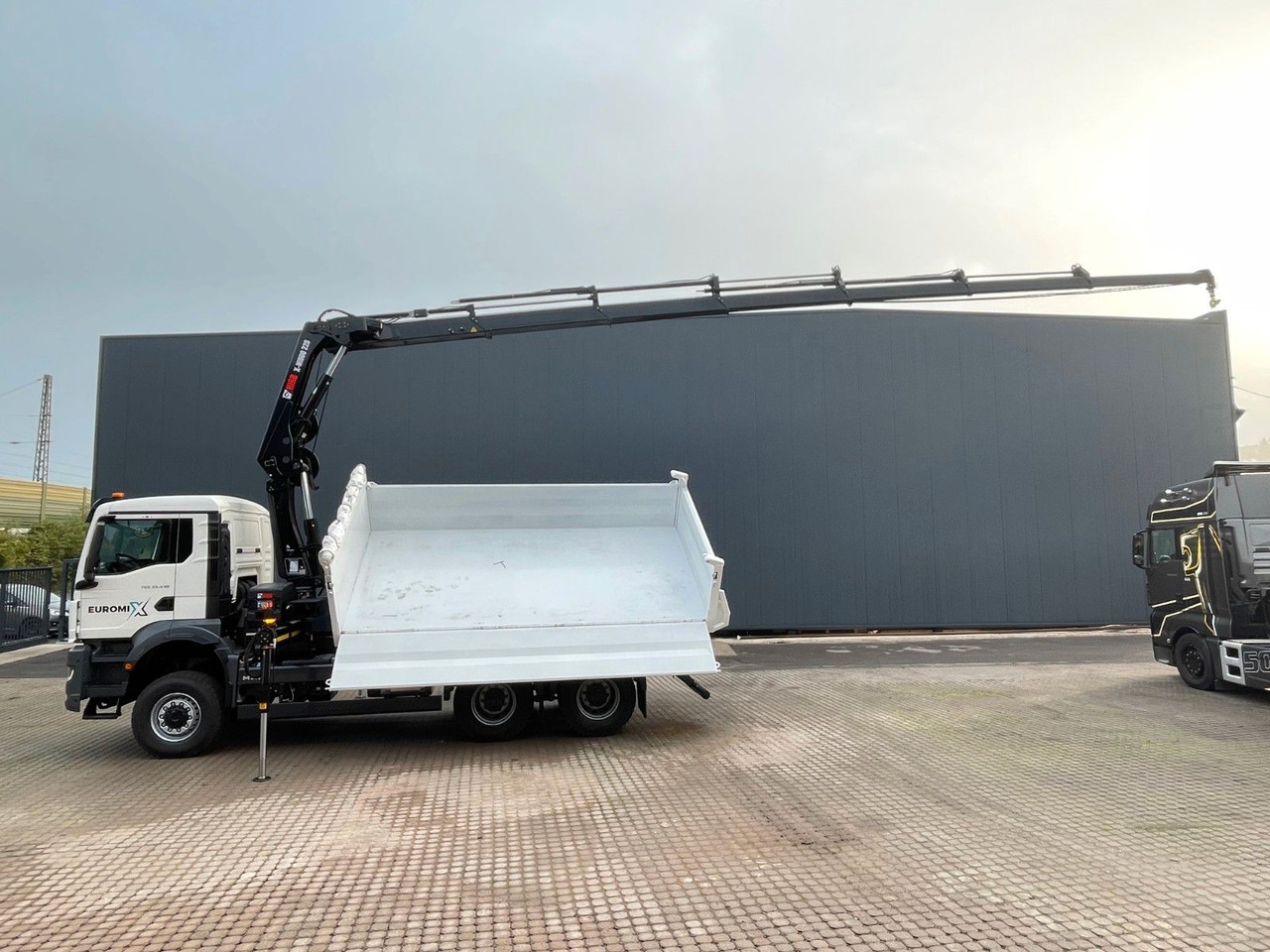 Tipper, Crane truck MAN TGS 33.440 6x6 /3-Seiten- Kipper /  HIAB 228-6: picture 14