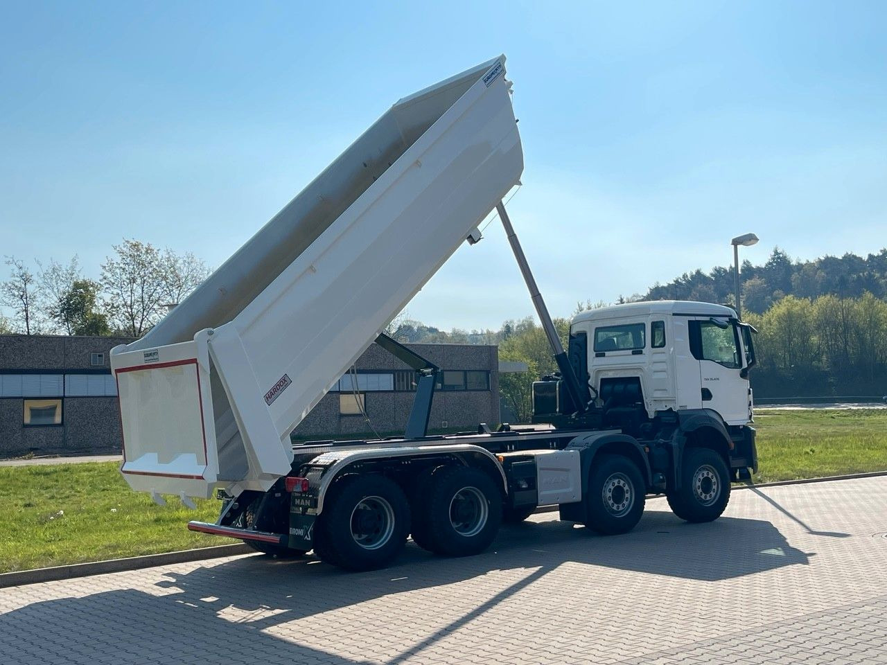 Tipper MAN TGS 35.470 BB 8X4 Mulden Kipper 10X Vorhanden: picture 15