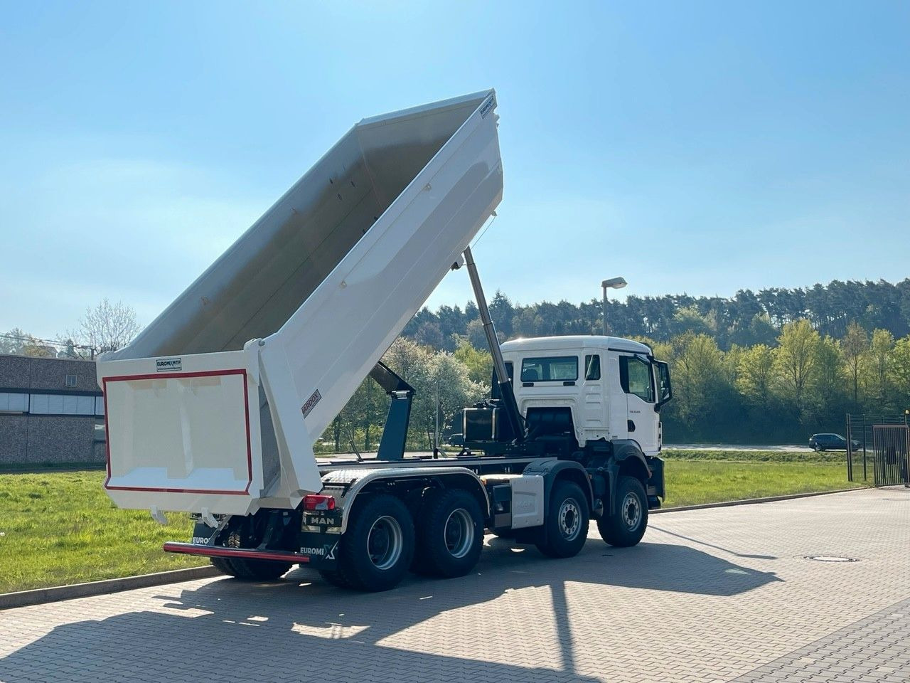 Tipper MAN TGS 35.470 BB 8X4 Mulden Kipper 10X Vorhanden: picture 14