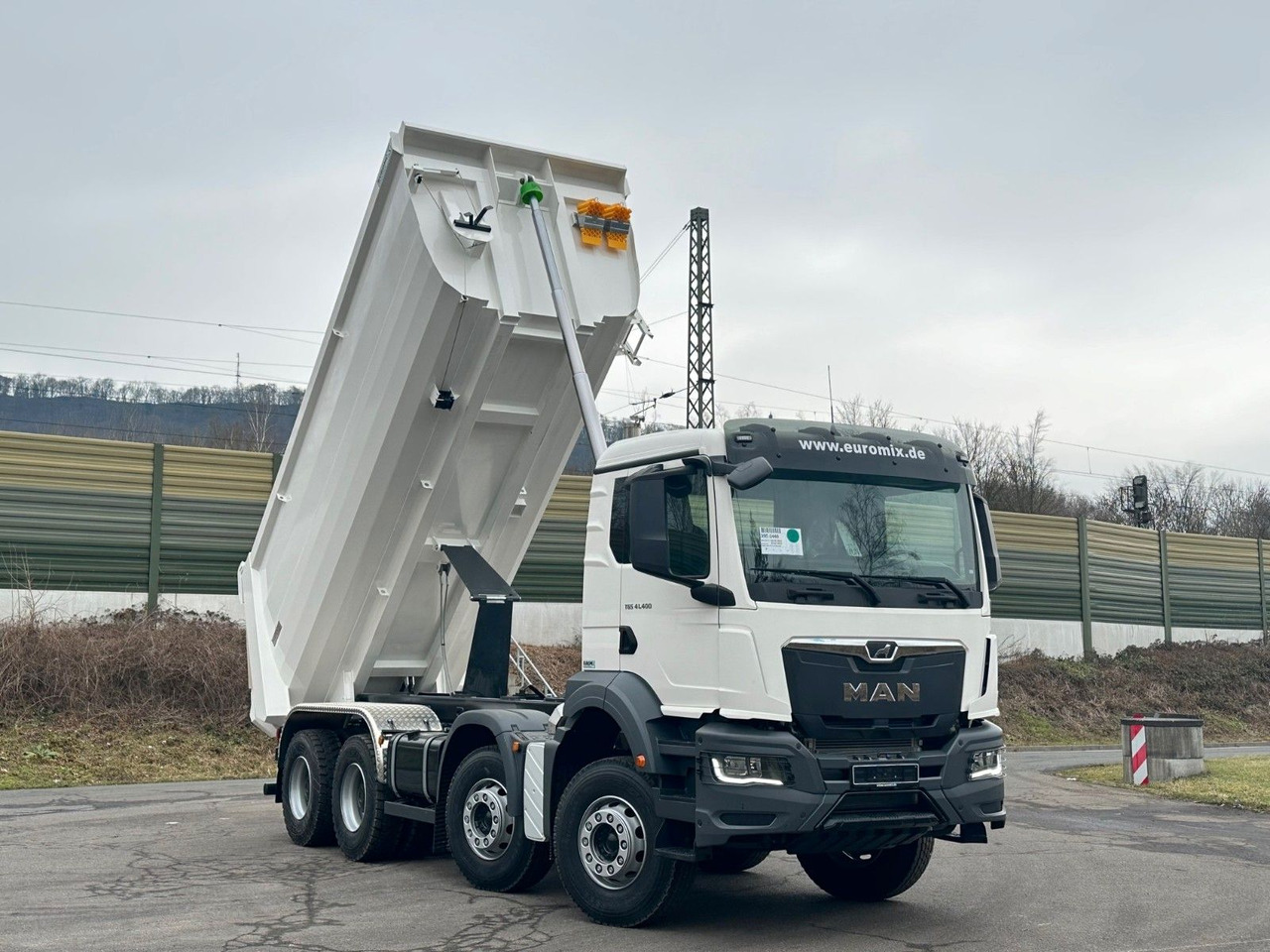 MAN TGS 41.400 8x4 / EUROMIX MTP 20m³/ EURO 5 leasing MAN TGS 41.400 8x4 / EUROMIX MTP 20m³/ EURO 5: picture 14