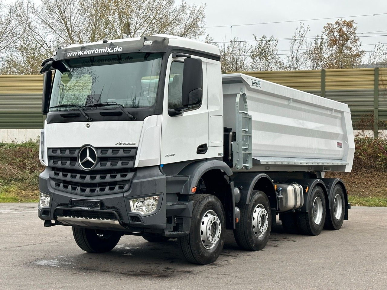 Mercedes-Benz AROCS 5 4145 8X4 E6e EuromixMTP 18m³ Kipper - Tipper: picture 2 Mercedes-Benz AROCS 5 4145 8X4 E6e EuromixMTP 18m³ Kipper - Tipper: picture 2