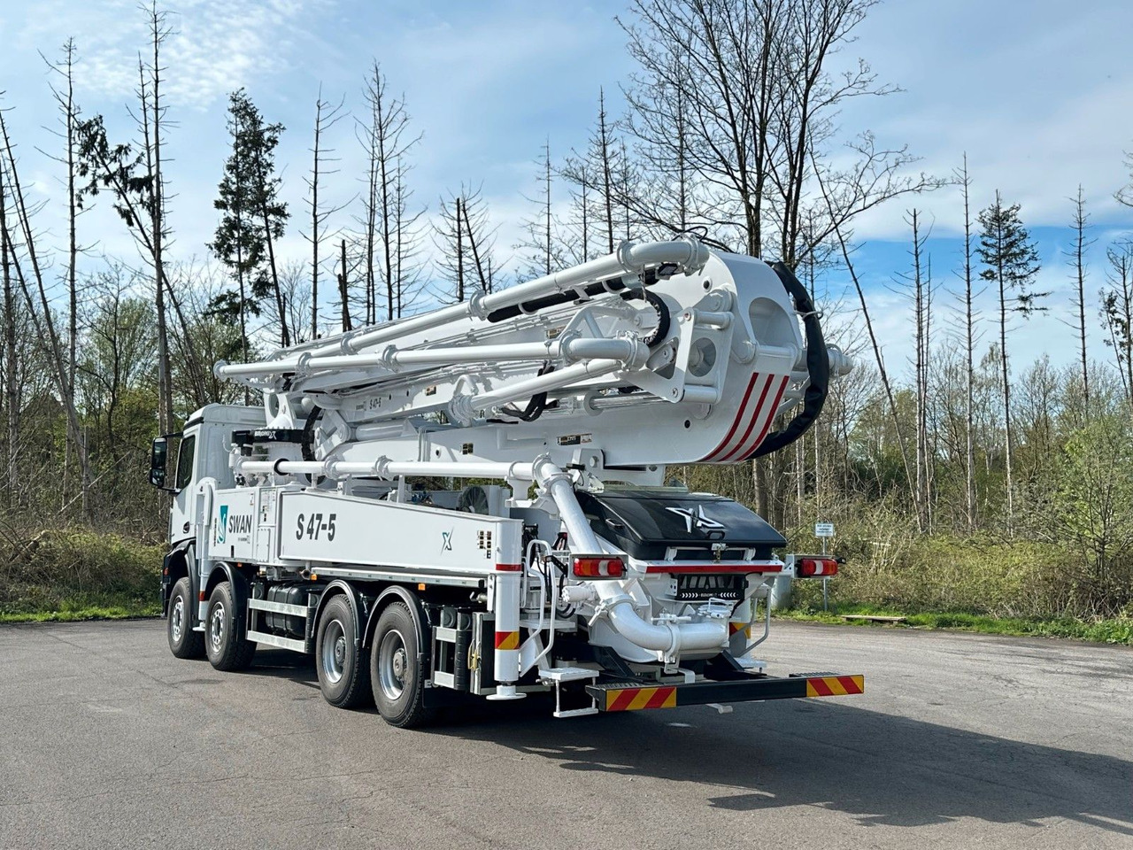 Mercedes-Benz Arocs 5 4542 8x4 SWAN TSP 47-5 160RZ ( 47m ) - Concrete mixer truck: picture 5 Mercedes-Benz Arocs 5 4542 8x4 SWAN TSP 47-5 160RZ ( 47m ) - Concrete mixer truck: picture 5