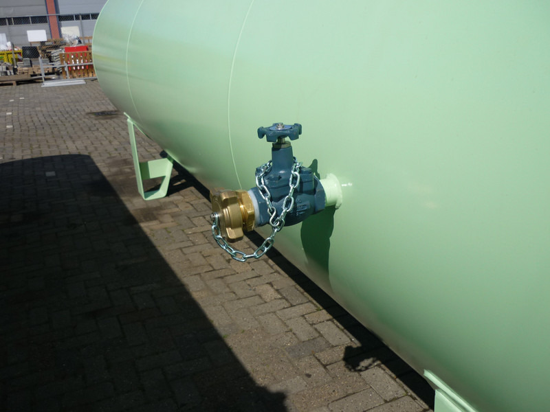 De Visser gastank Propaan/Butaan LPG Gastank 13000 L (6,5 ton) - Gas, Gaz LPG, GPL,Gastank Ø 1600 ID 11.11 - Fuel tank: picture 3 De Visser gastank Propaan/Butaan LPG Gastank 13000 L (6,5 ton) - Gas, Gaz LPG, GPL,Gastank Ø 1600 ID 11.11 - Fuel tank: picture 3