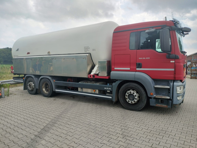 MAN TGS 26.400 6x2-4 LL 26900 Liter Gas tank truck ID 2.168 Rootselaar, flowmeter, pump - Tank truck: picture 1 MAN TGS 26.400 6x2-4 LL 26900 Liter Gas tank truck ID 2.168 Rootselaar, flowmeter, pump - Tank truck: picture 1