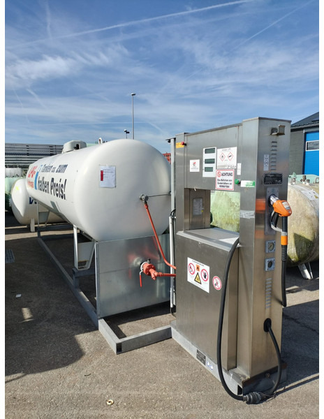 Used skid installation 6400 L (6.4 m3) different setups multiple pieces available for sale Gas, lpg, gpl, gaz, propane, butane propane refilling station is used to refill cylinders, suitable for limited land and space. - Storage tank: picture 5 Used skid installation 6400 L (6.4 m3) different setups multiple pieces available for sale Gas, lpg, gpl, gaz, propane, butane propane refilling station is used to refill cylinders, suitable for limited land and space. - Storage tank: picture 5