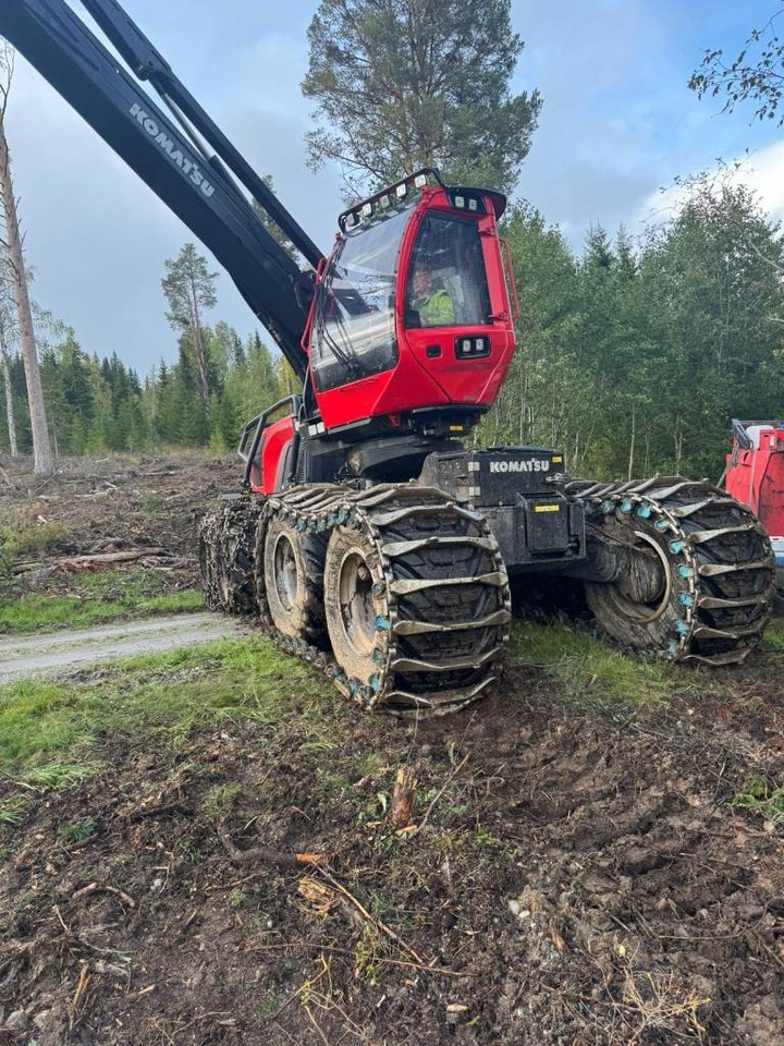 Komatsu 951 XC - Forestry harvester: picture 5 Komatsu 951 XC - Forestry harvester: picture 5