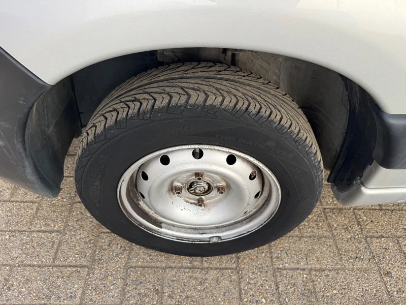 Small van Citroën Berlingo **AIRCO-EURO4**: picture 10