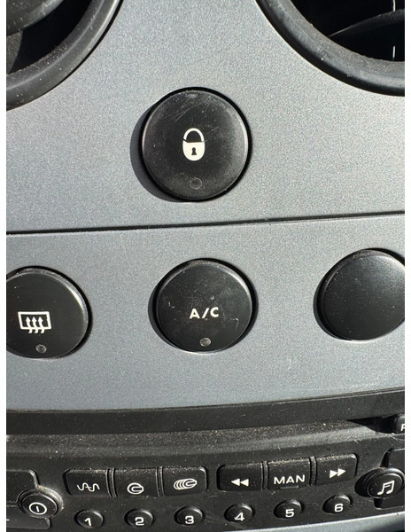 Small van Citroën Berlingo **AIRCO-EURO4**: picture 19