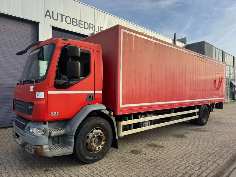 DAF LF 55.220 **MANUAL GEARBOX-BELGIAN TRUCK** - Box truck: picture 1 DAF LF 55.220 **MANUAL GEARBOX-BELGIAN TRUCK** - Box truck: picture 1