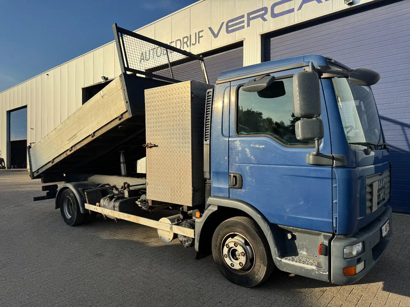 MAN TGL 8.180 **TIPPER-BELGIAN TRUCK** - Tipper: picture 3 MAN TGL 8.180 **TIPPER-BELGIAN TRUCK** - Tipper: picture 3