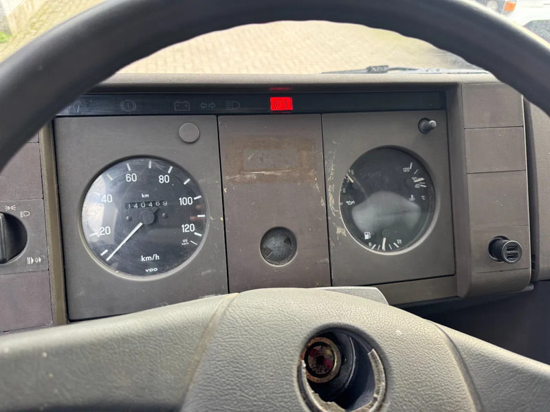 Curtainsider truck Mercedes-Benz **611D-FRENCH ORIGIN**: picture 17