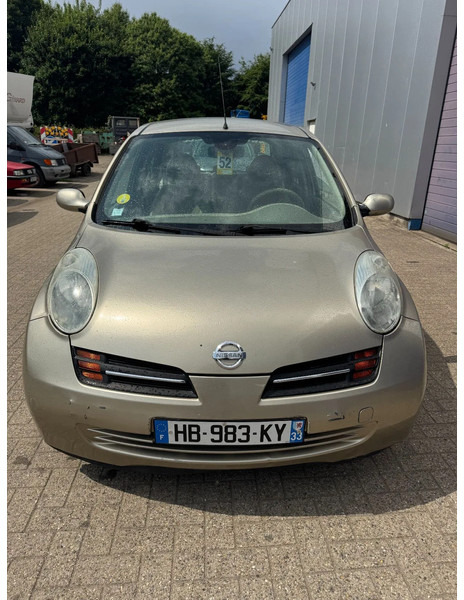 Nissan Micra **PETROL-ESSENCE-AIRCO** - Sedan: picture 2 Nissan Micra **PETROL-ESSENCE-AIRCO** - Sedan: picture 2