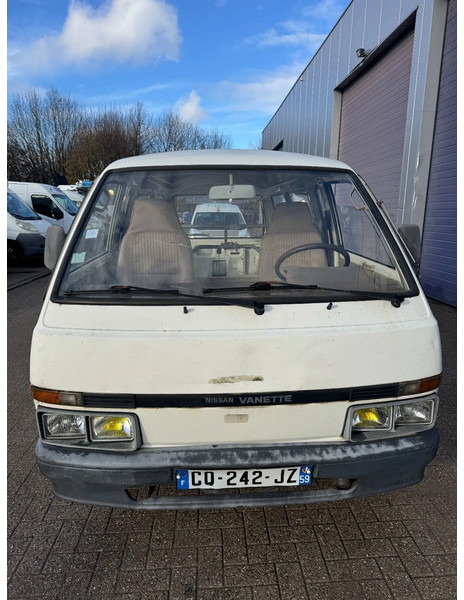 Nissan Vanette **DIESEL-FRANCH ORIGINE** - Small van: picture 2 Nissan Vanette **DIESEL-FRANCH ORIGINE** - Small van: picture 2