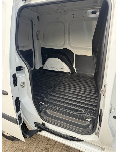 Small van Renault Kangoo **EURO 6D-AIRCO-59KW**: picture 16 Small van Renault Kangoo **EURO 6D-AIRCO-59KW**: picture 16