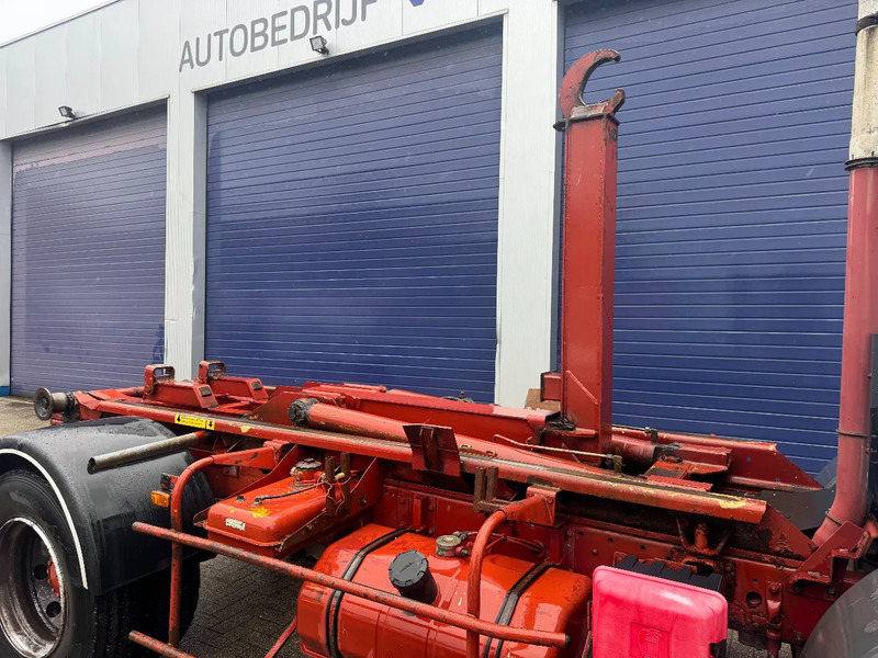 Renault Midliner 180 **6CYL-FRENCH TRUCK** - Hook lift truck: picture 4 Renault Midliner 180 **6CYL-FRENCH TRUCK** - Hook lift truck: picture 4