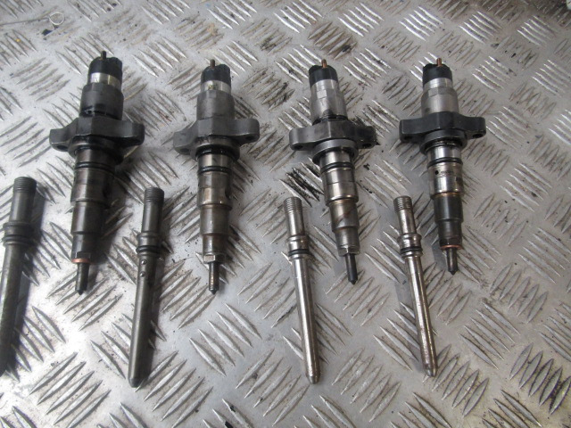 DAF LF 45 EURO 3 INJECTORS (SET OF 4) P/NO 0445120007 - Fuel processing/ Fuel delivery for Truck: picture 2 DAF LF 45 EURO 3 INJECTORS (SET OF 4) P/NO 0445120007 - Fuel processing/ Fuel delivery for Truck: picture 2