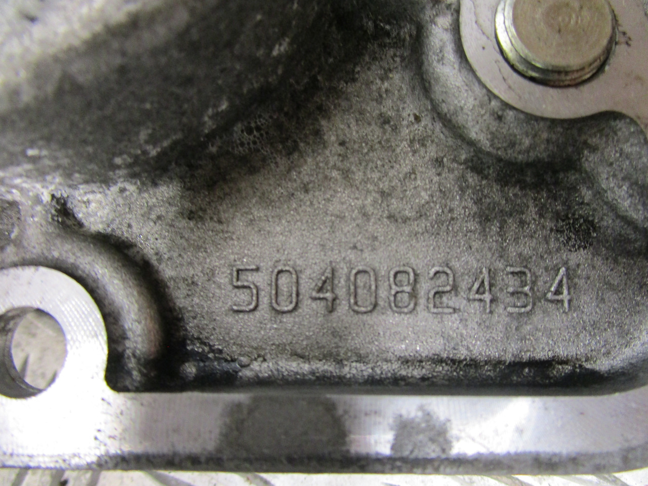 IVECO DAILY 3.0 FRONT TIMING COVER P/NO 504082434 - Engine and parts for Truck: picture 2 IVECO DAILY 3.0 FRONT TIMING COVER P/NO 504082434 - Engine and parts for Truck: picture 2