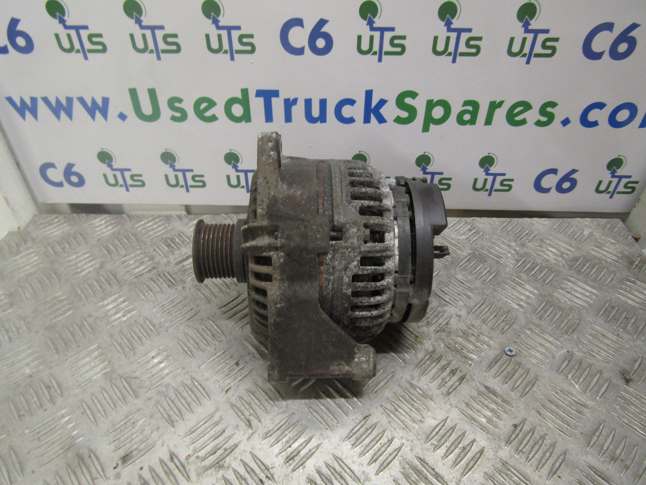 MAN TGL ALTERNATOR 0.124555013 - Electrical system for Truck: picture 1 MAN TGL ALTERNATOR 0.124555013 - Electrical system for Truck: picture 1