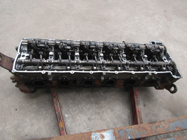 MERCEDES ACTROS MP4 OM471-6 CYLINDER HEAD COMPLETE - Engine and parts for Truck: picture 2 MERCEDES ACTROS MP4 OM471-6 CYLINDER HEAD COMPLETE - Engine and parts for Truck: picture 2