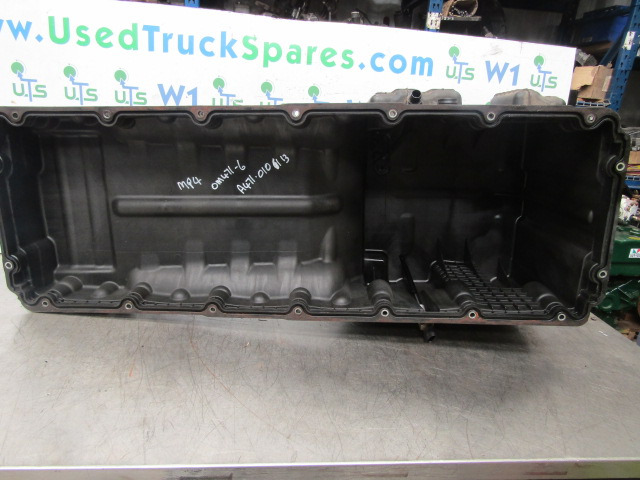 MERCEDES ACTROS MP4 OM471-6 ENGINE OIL SUMP P/NO A4710106113 - Engine and parts for Truck: picture 2 MERCEDES ACTROS MP4 OM471-6 ENGINE OIL SUMP P/NO A4710106113 - Engine and parts for Truck: picture 2