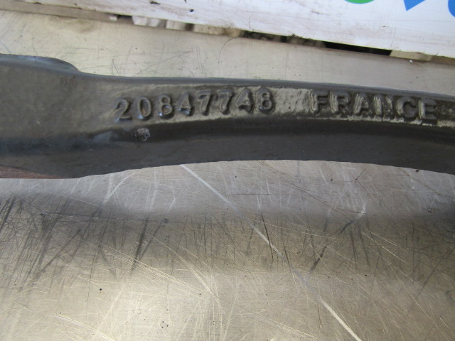 VOLVO FH13 D13C ENGINE SUPPORT P/NO 20847748 - Engine and parts for Truck: picture 2 VOLVO FH13 D13C ENGINE SUPPORT P/NO 20847748 - Engine and parts for Truck: picture 2