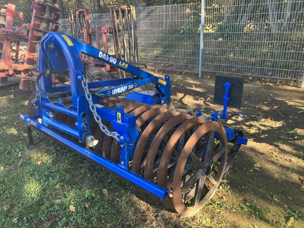 Dalbo LEVELFLEX 300 - Farm roller: picture 1 Dalbo LEVELFLEX 300 - Farm roller: picture 1