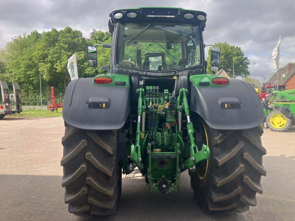 Farm tractor John Deere 6250R: picture 20