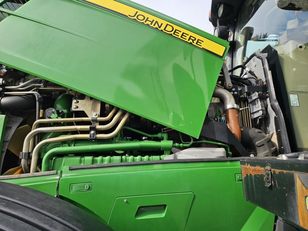 John Deere 7250R - Farm tractor: picture 5 John Deere 7250R - Farm tractor: picture 5