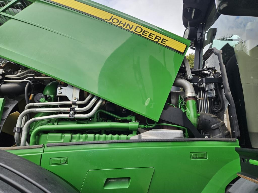 John Deere 7250R - Farm tractor: picture 5 John Deere 7250R - Farm tractor: picture 5