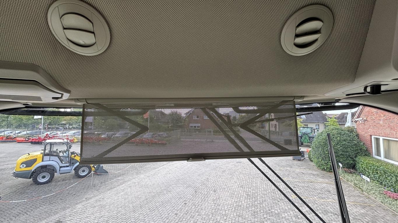 New Combine harvester John Deere MÄHDRESCHER T5700 MY25: picture 7 New Combine harvester John Deere MÄHDRESCHER T5700 MY25: picture 7