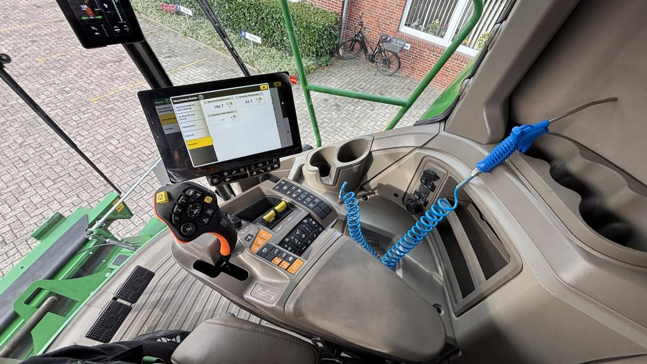 New Combine harvester John Deere MÄHDRESCHER T5700 MY25: picture 6 New Combine harvester John Deere MÄHDRESCHER T5700 MY25: picture 6