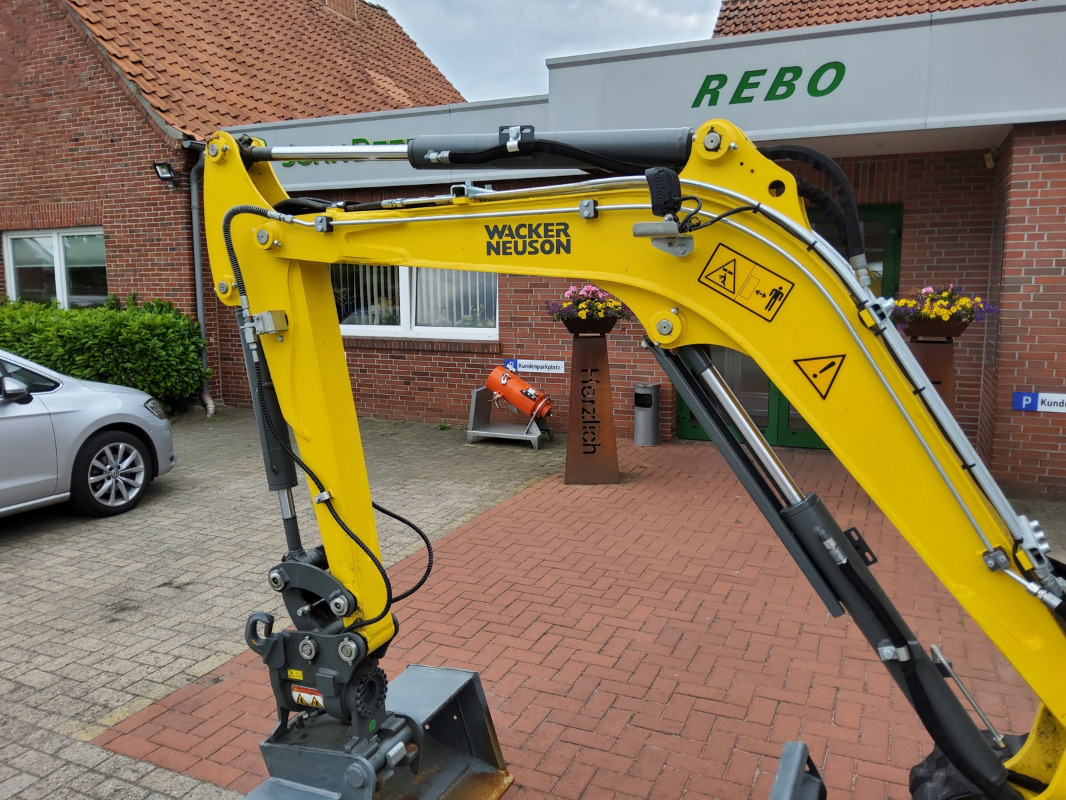 Wacker ET 24 - Mini excavator: picture 5 Wacker ET 24 - Mini excavator: picture 5
